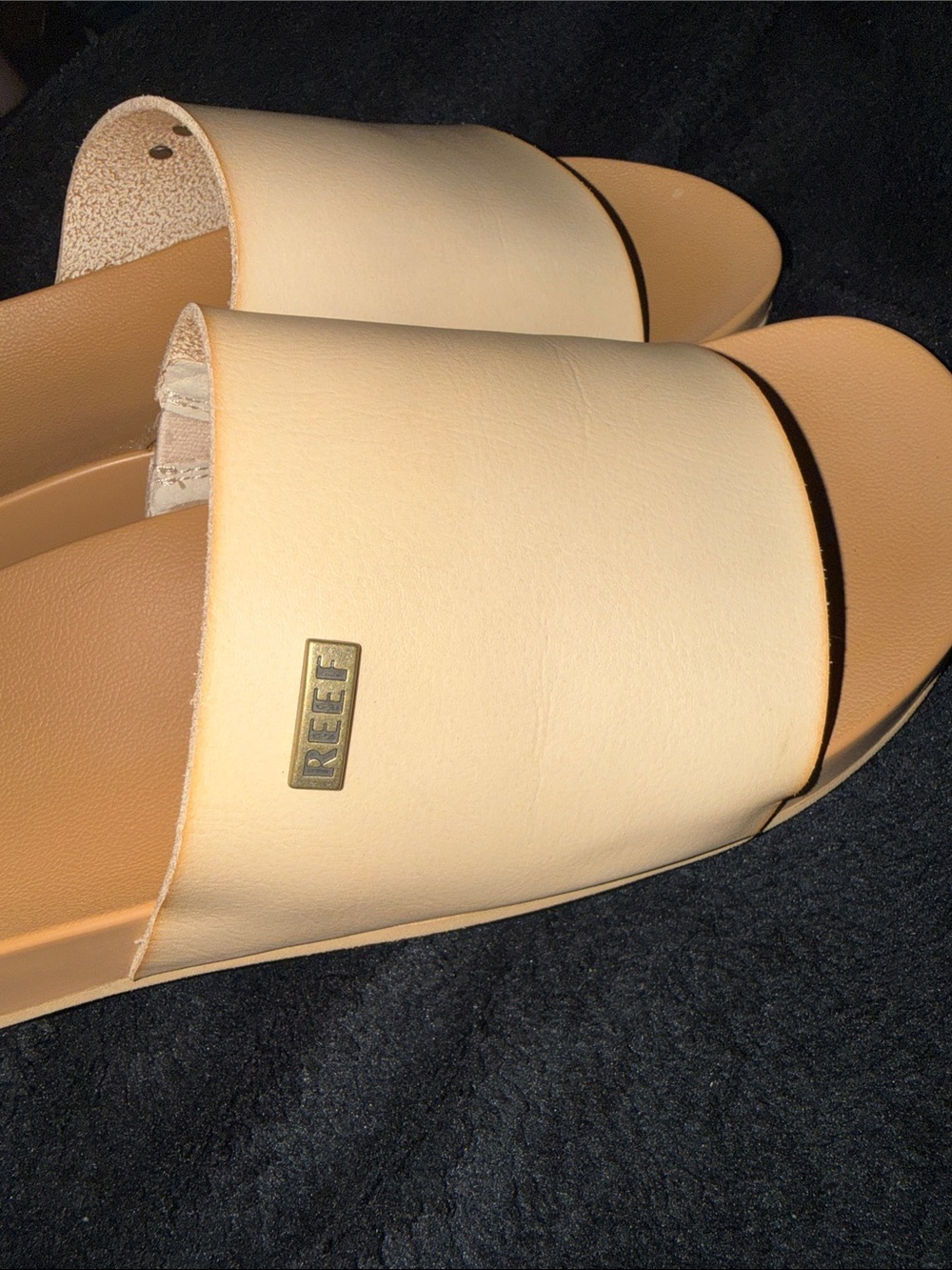 Reef Cushion Scout Slides | Size 8 | Summer Essential - Picture 8 of 11